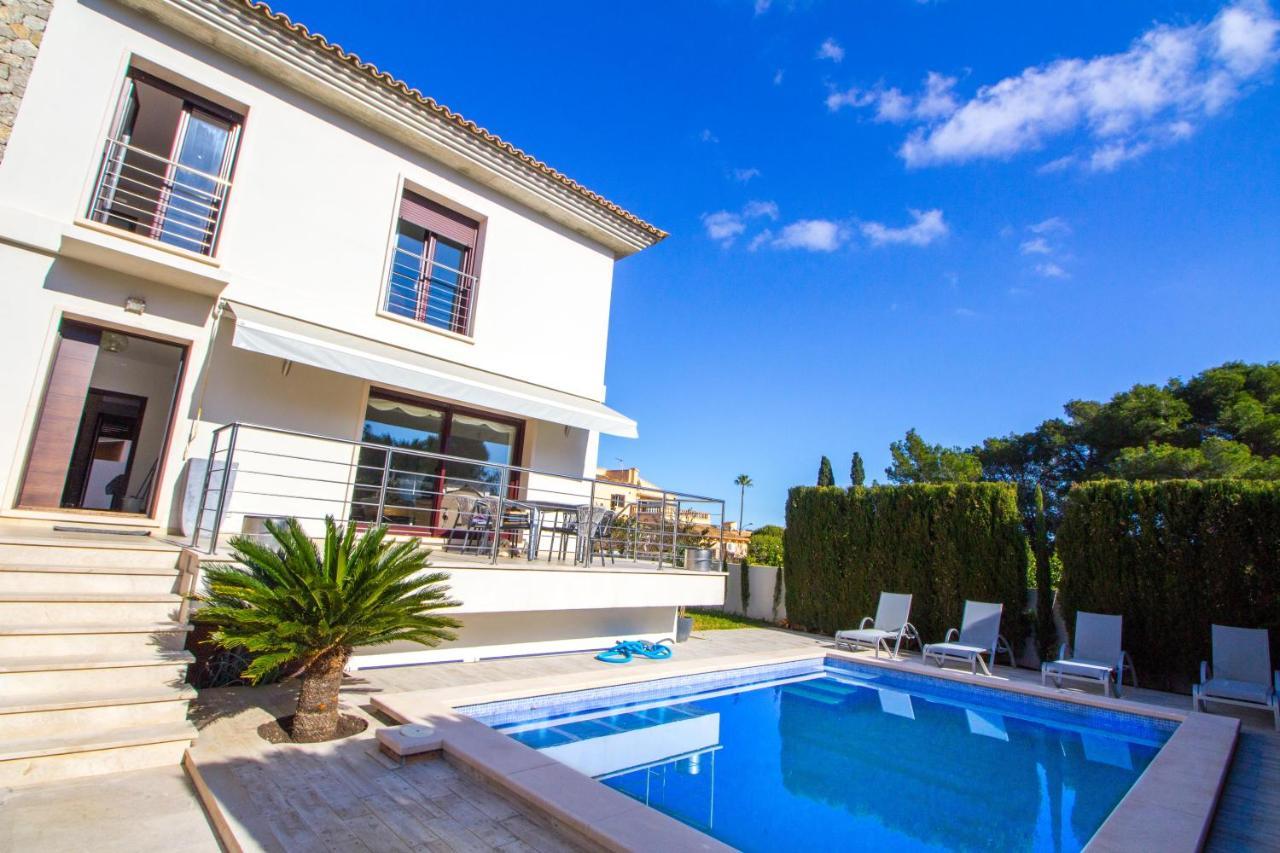 Soleado Con Piscina, Wifi Y A/c Villa